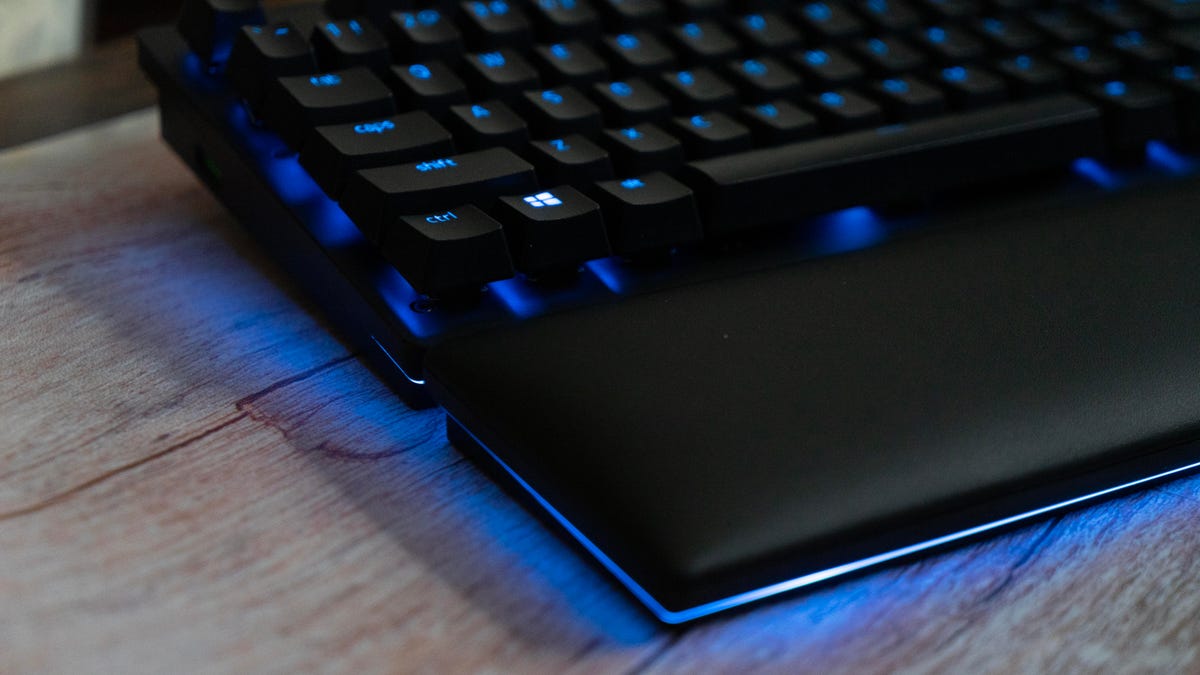 razer-huntsman-v2-analog-02