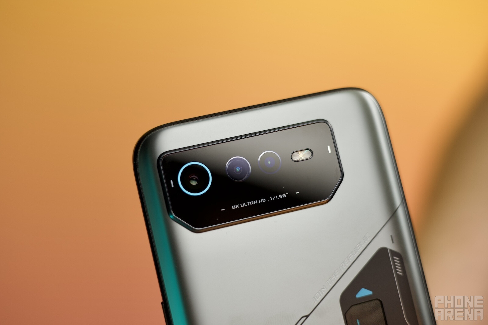 ROG Phone 6D Ultimate review: an unlikely hero underneath